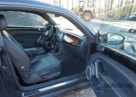 2013 Volkswagen Beetle 2.5L Fender Edition из США, поврежденный, VIN 3VWJP7AT6DM648220